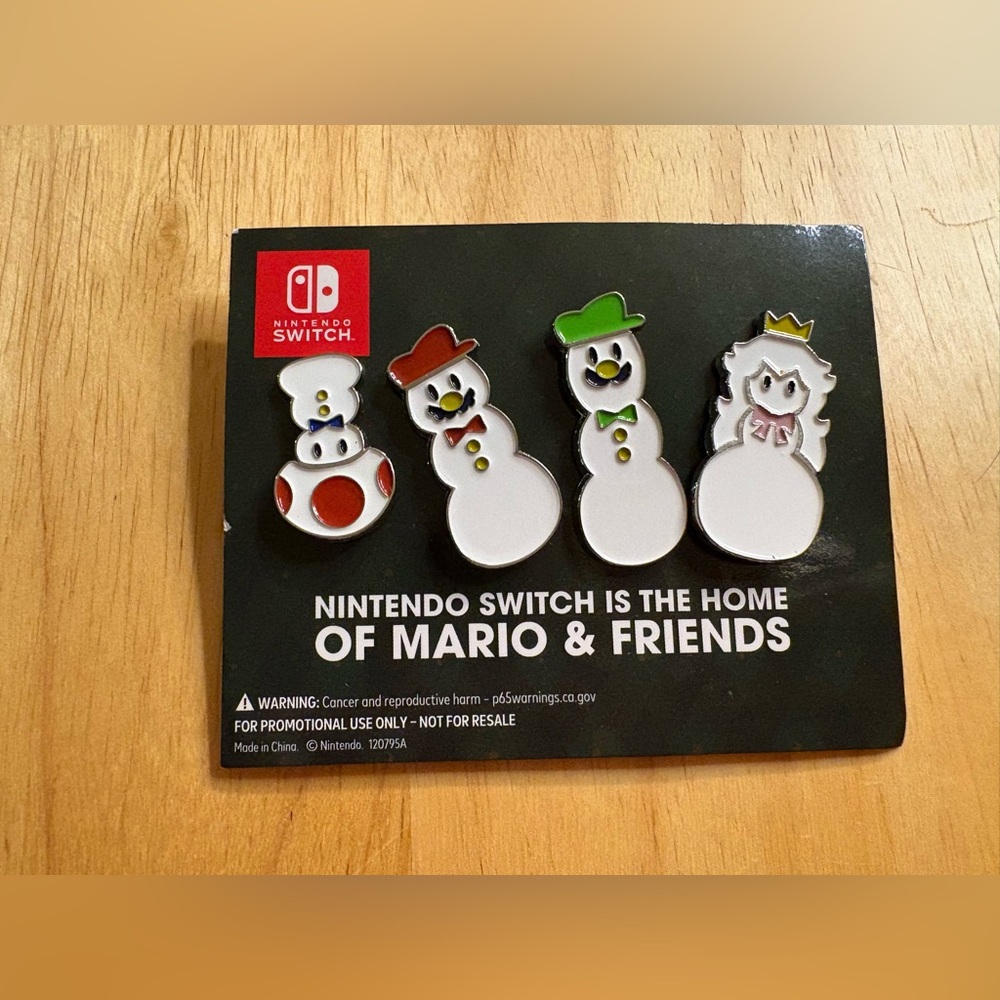 Nintendo Switch “Mario & Friends” Snowman Enamel Pin Set